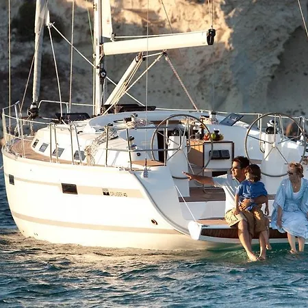 Boat In Adeje Hotel en barco Golf Del Sur